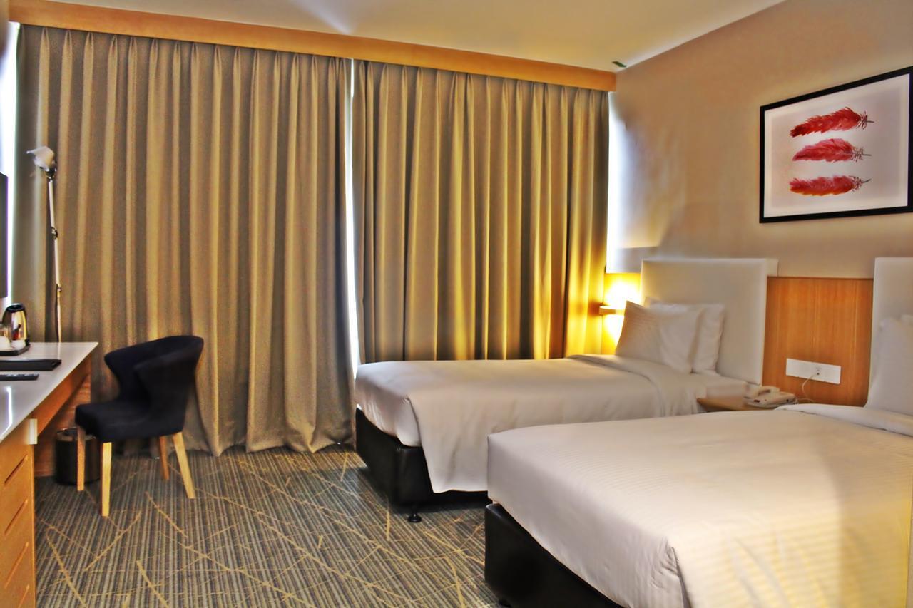 Centre 4* Johor Bahru